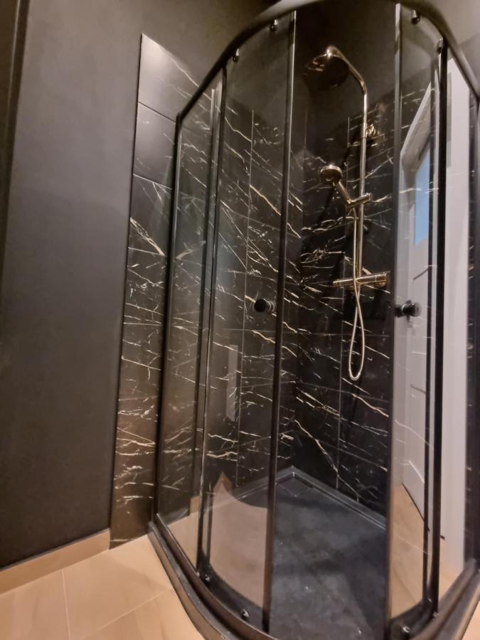 Honeymoon & Air-Conditioning! Thorn Exterior foto